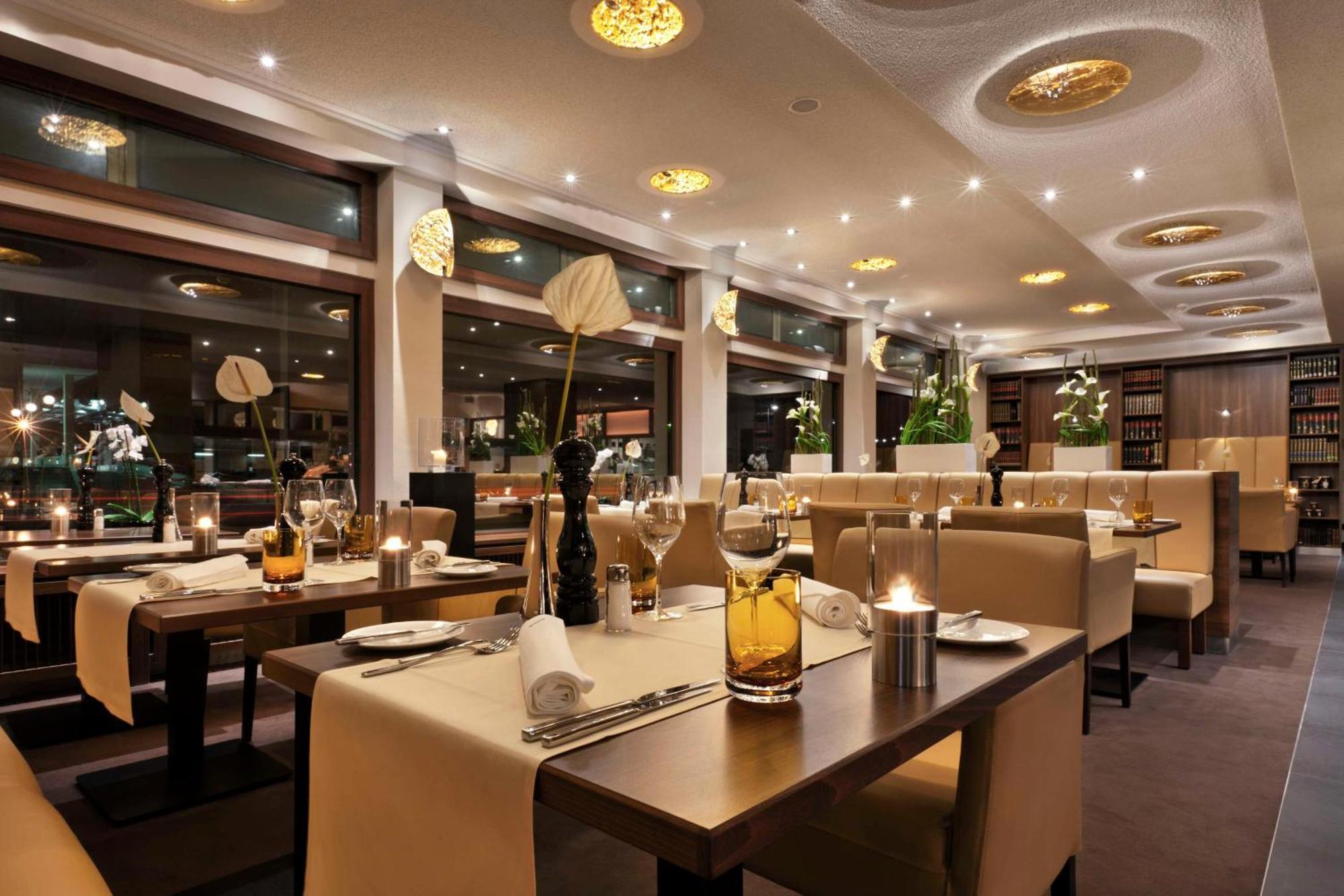 Flemings Hotel Frankfurt Main-Riverside Франкфурт-на-Майне Экстерьер фото