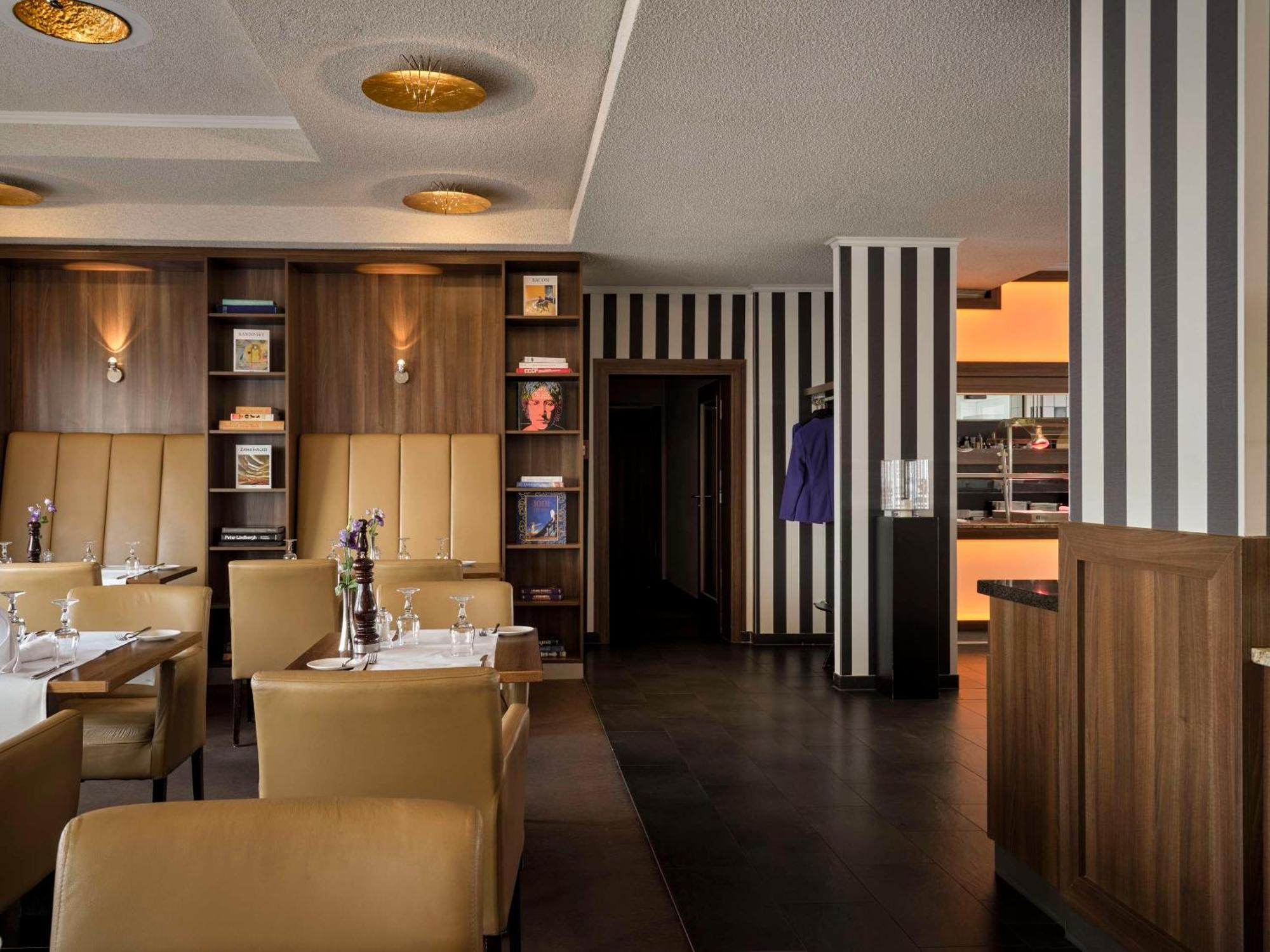 Flemings Hotel Frankfurt Main-Riverside Франкфурт-на-Майне Экстерьер фото